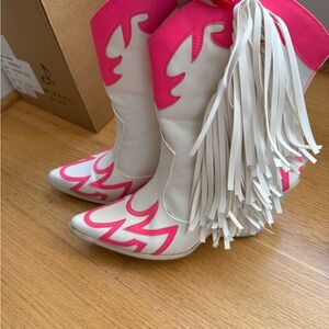 Cape Robbin Pink and White Heeled Boots